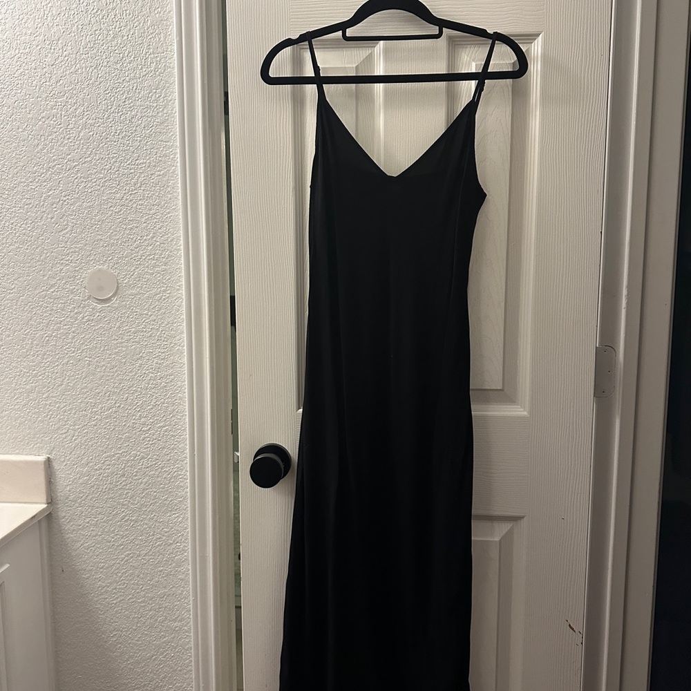 Aritzia Wilfred black dress